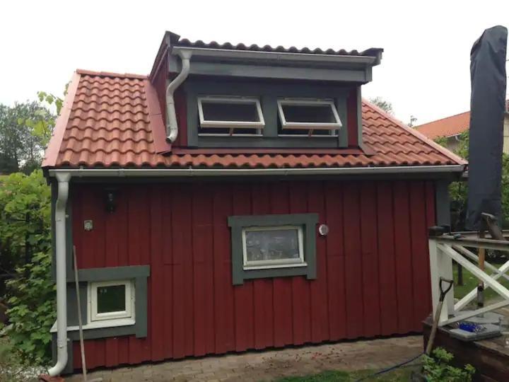 Lilla Gaeststugan Uppsala Zewnętrze zdjęcie